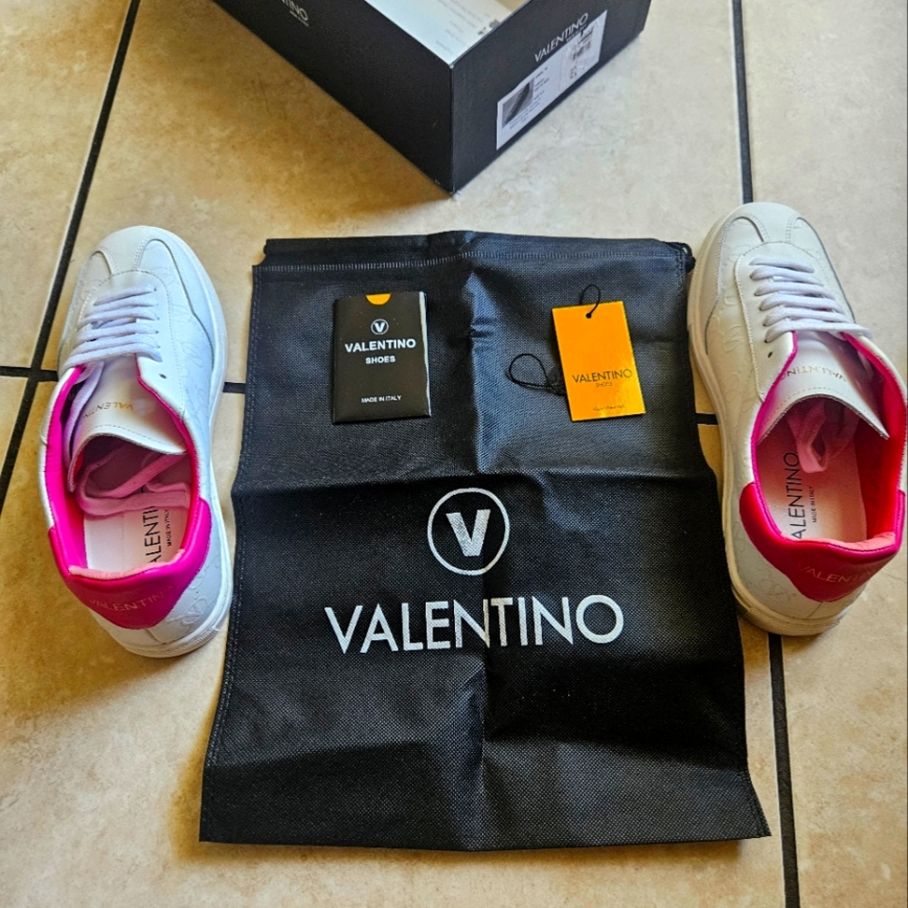 Valentino womens sneakers size 7.5